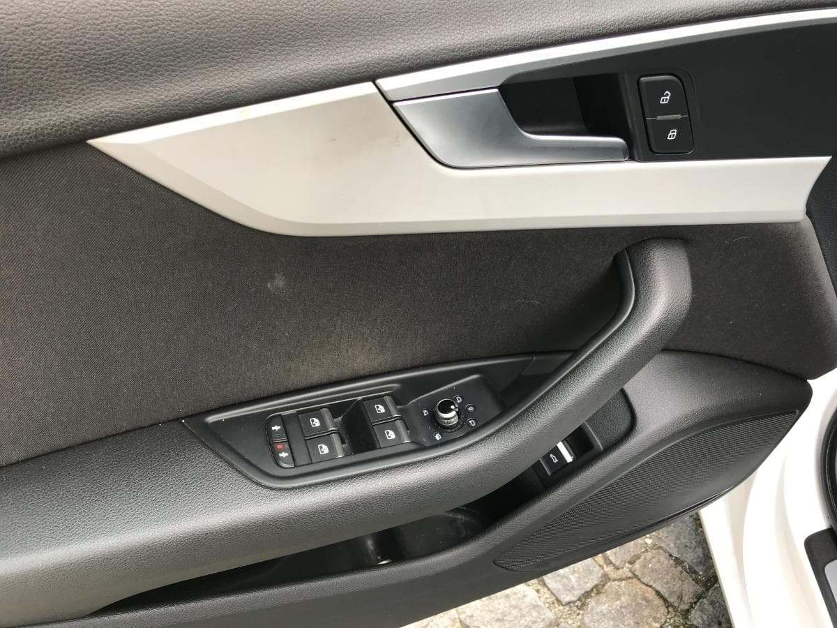 Audi A4 2.0 TDI · Ano 2016 — image 24
