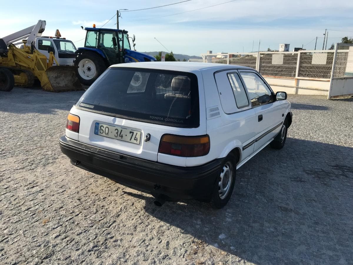 Toyota Corolla Star Van · Ano 1992 — image 6
