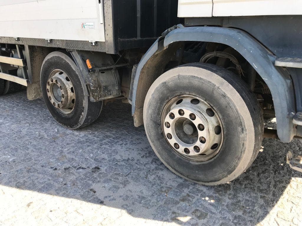 Scania 113M 320 8x2 · Ano 1993 — imagen 12