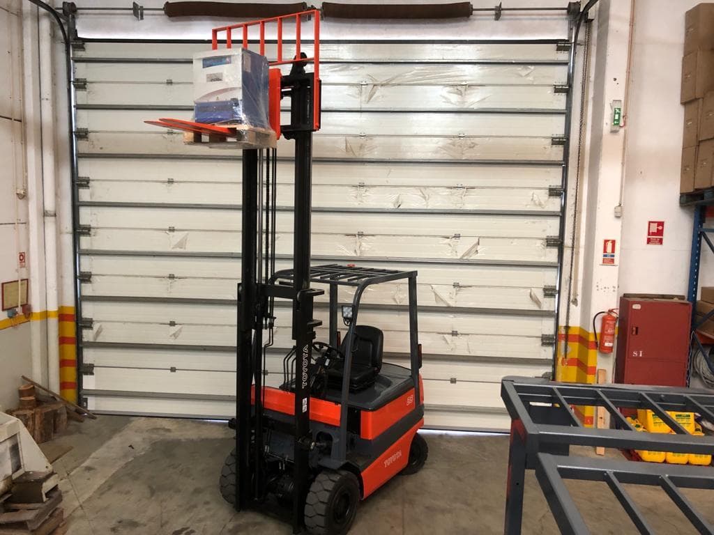 Empilhador Elétrico Toyota 2500Kgs — imagem 5