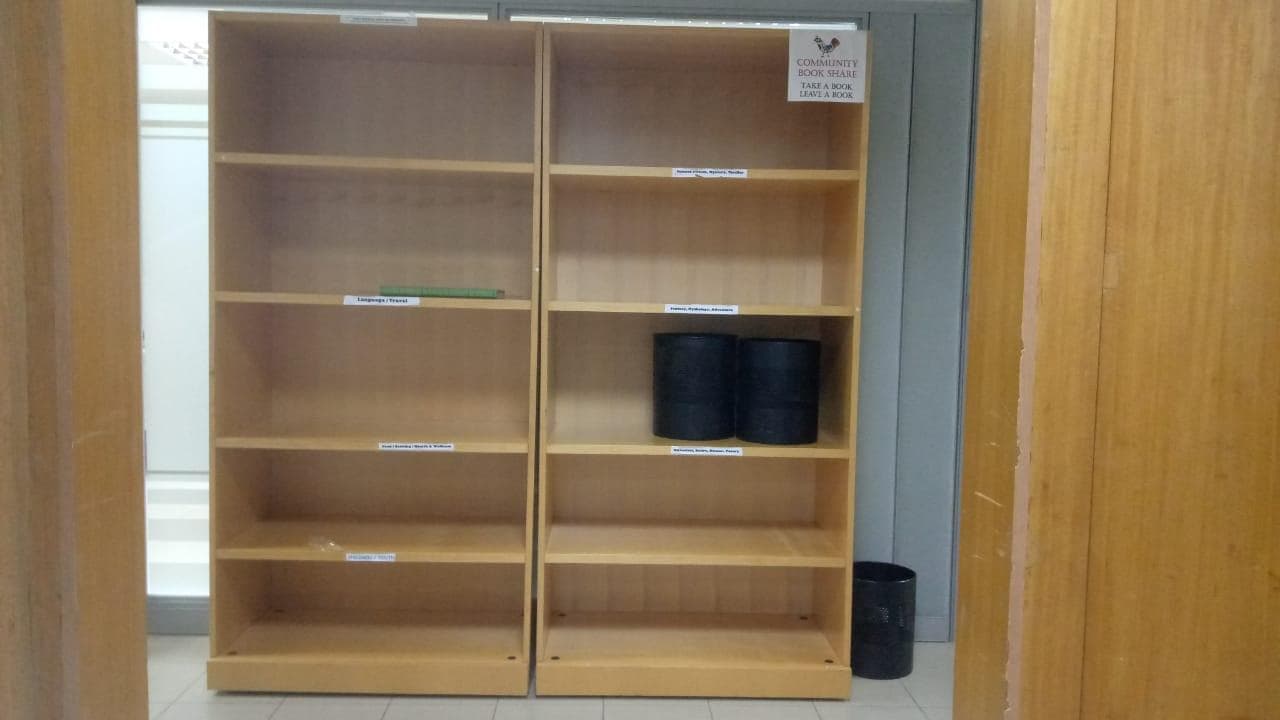 Mobiliário de Escritório ·