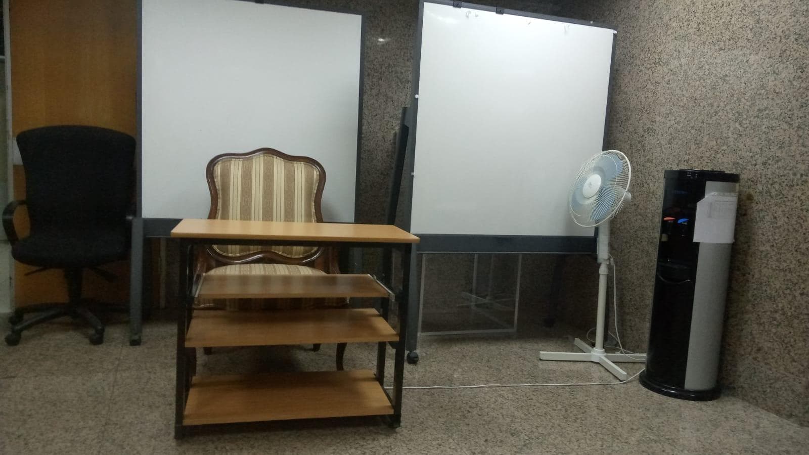 Office Furniture · — image 2