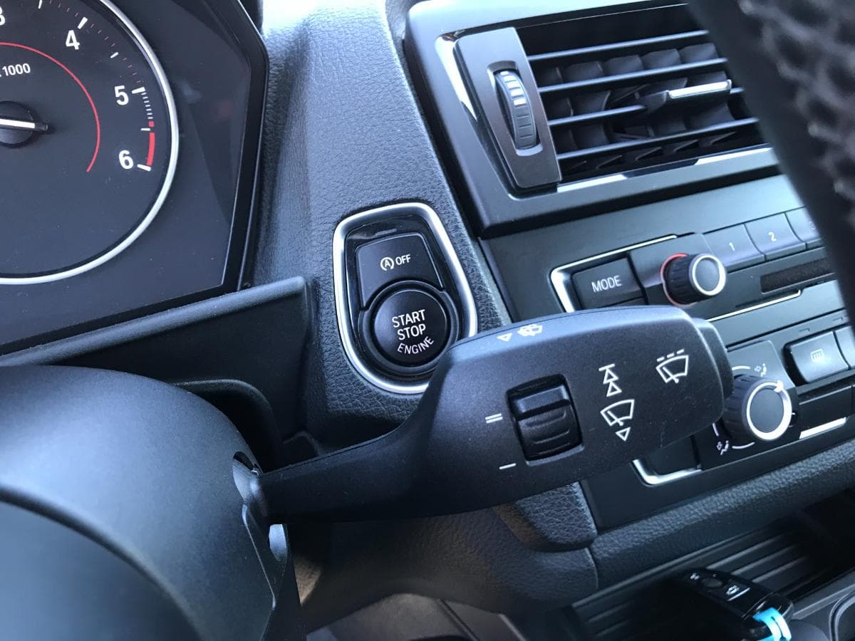 BMW 218 D KIT M · Ano 2014 — image 23