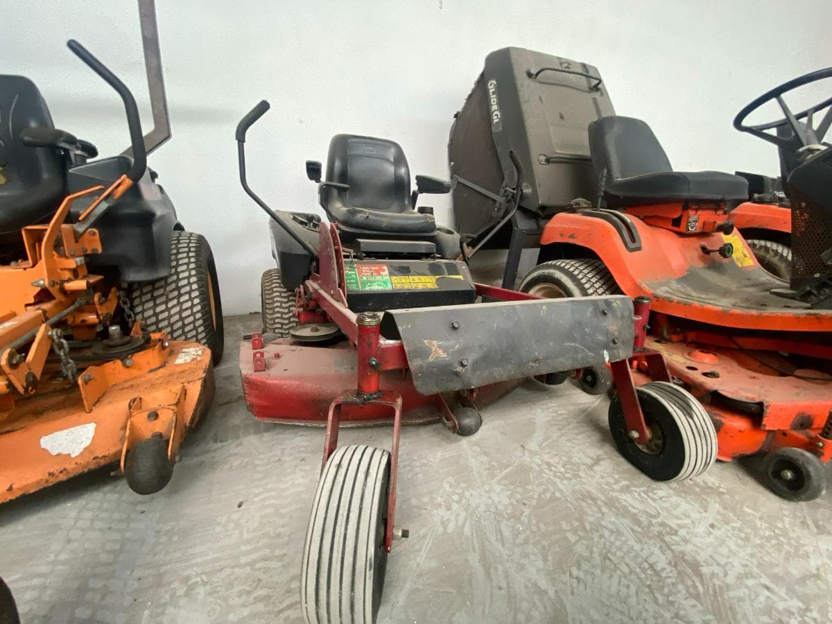 Trator Reciclador — imagem 1