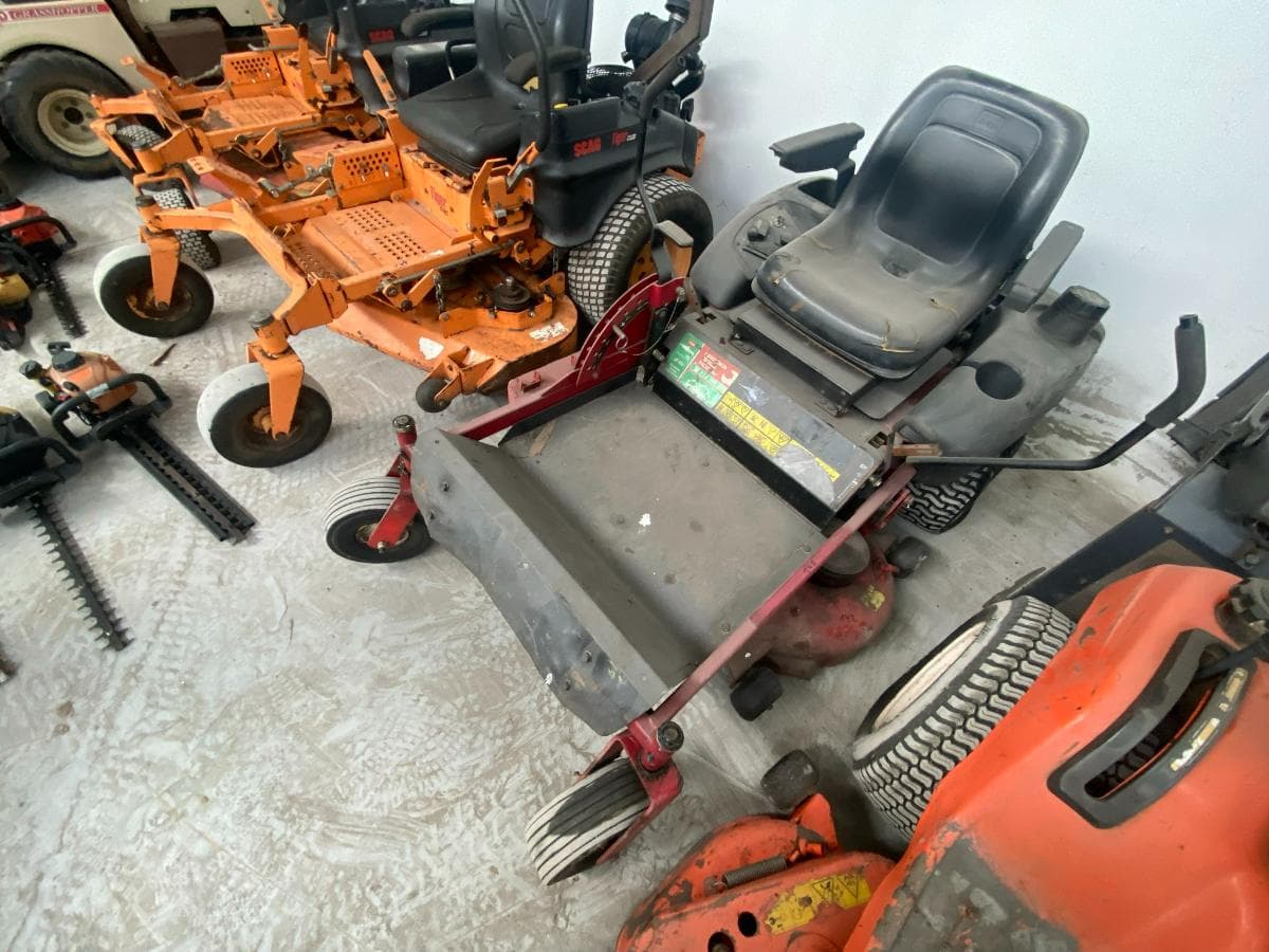 Trator Reciclador — imagem 3