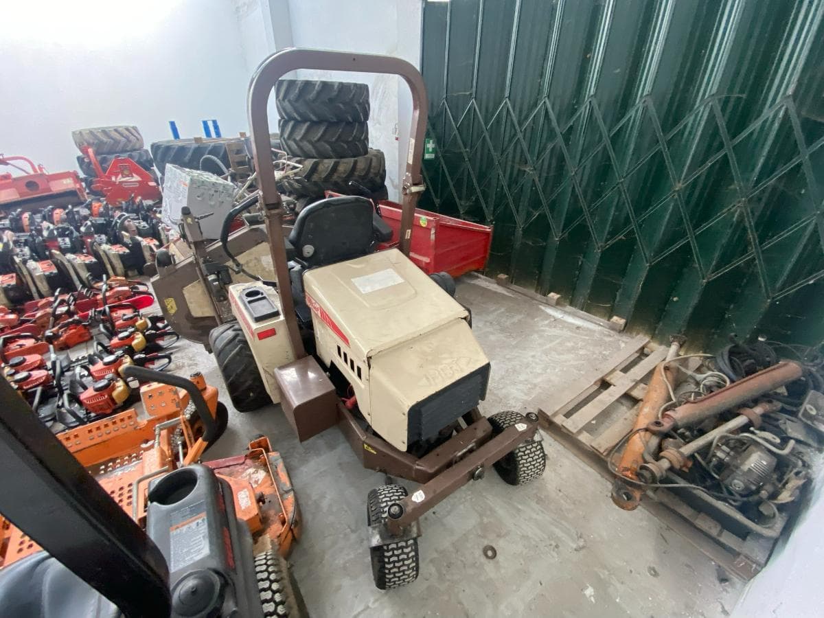 Trator Reciclador — imagem 4