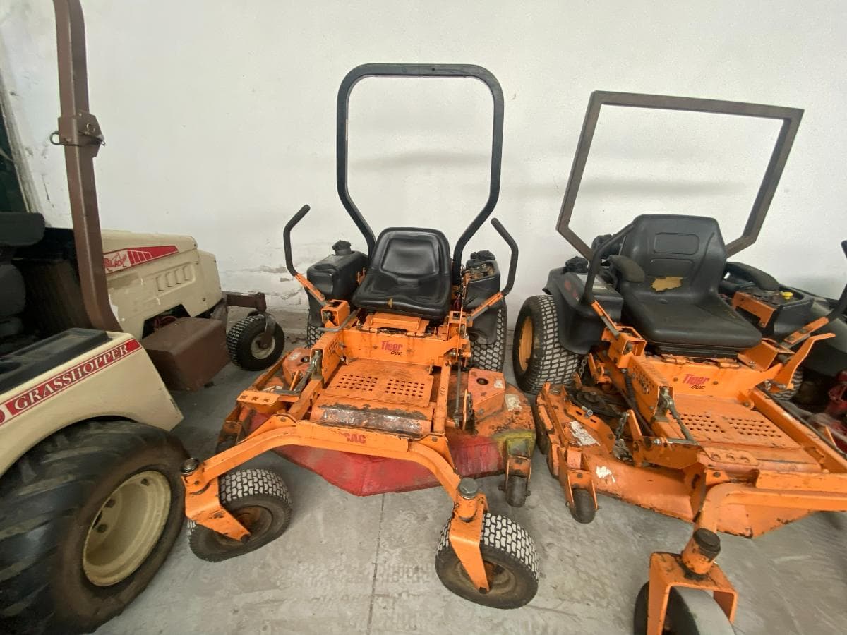 Trator Reciclador — imagem 1