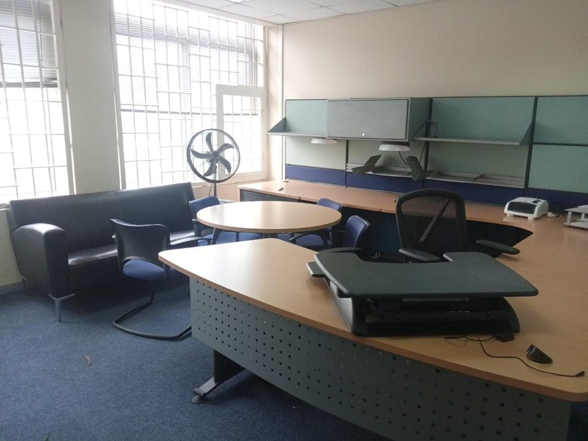 Mobiliario de Oficina · — imagen 2