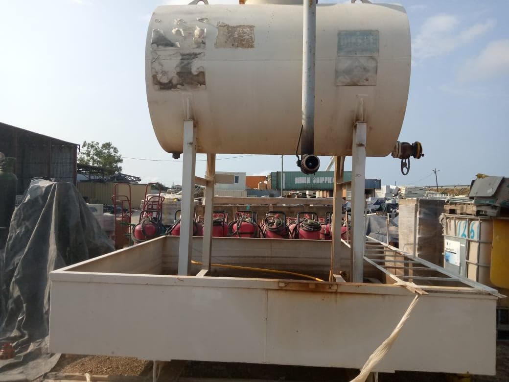 2000 Diesel tank · — image 2