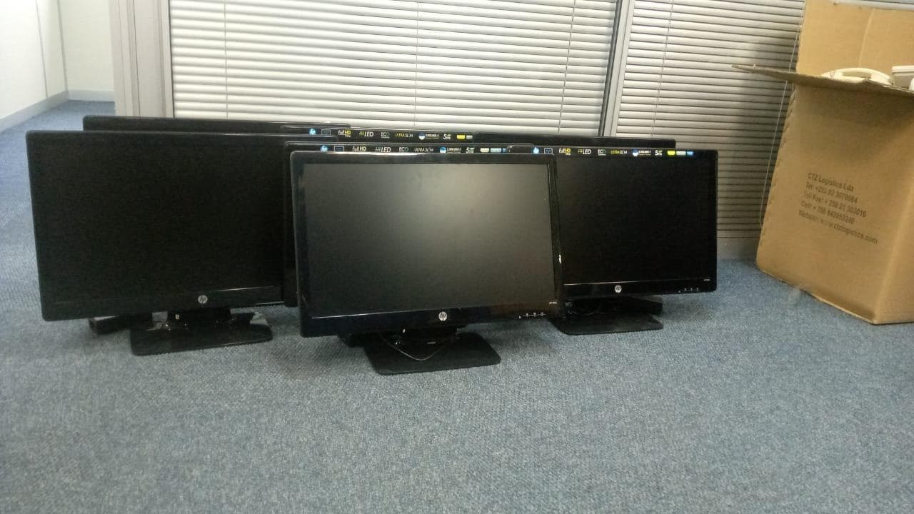 Monitores HP 2311X  · — imagem 2