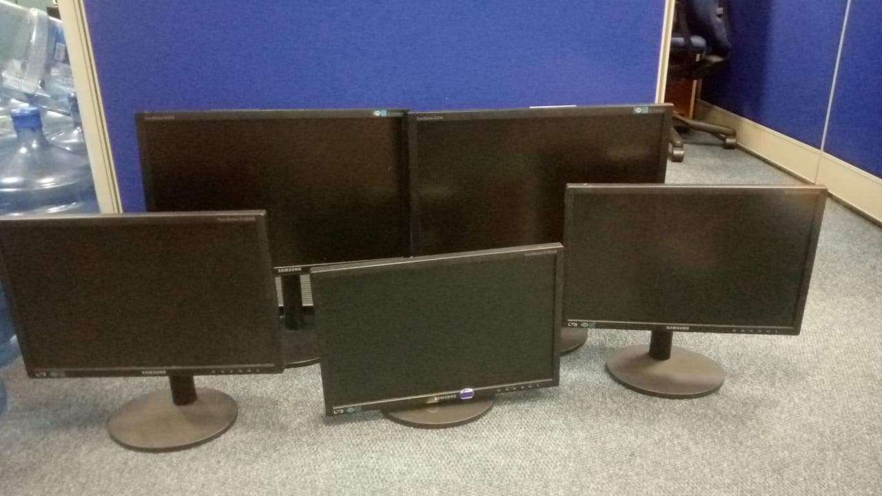 Monitores Samsung ·