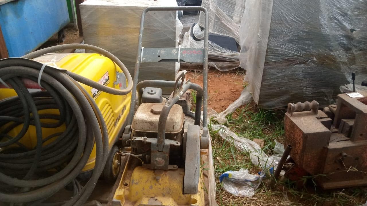 Compactadora Wacker · — imagem 2