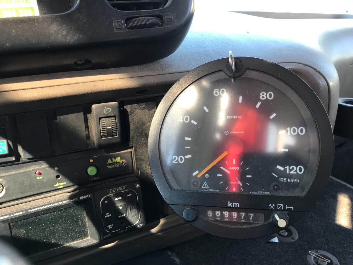 Autocarro Toyota · 28 Lugares · Ano 1997 — imagem 18