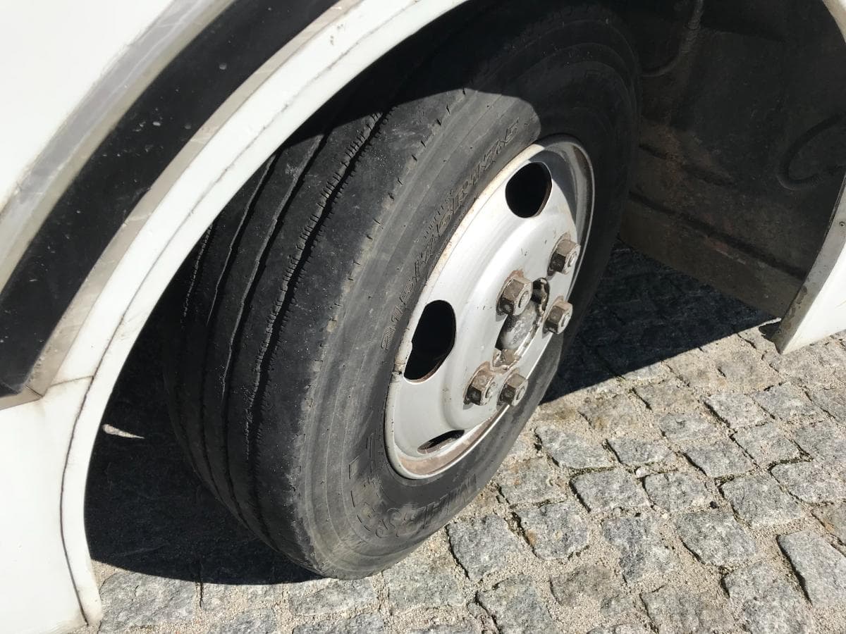 Autocarro Toyota · 28 Lugares · Ano 1997 — imagem 8