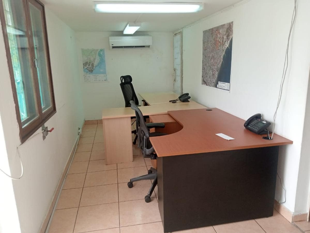 Mobiliário de Escritório ·