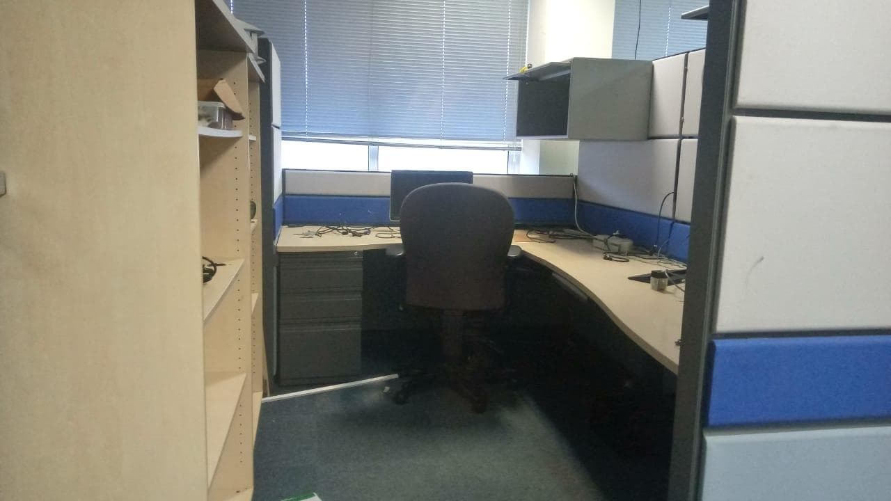 Office Furniture · — image 1
