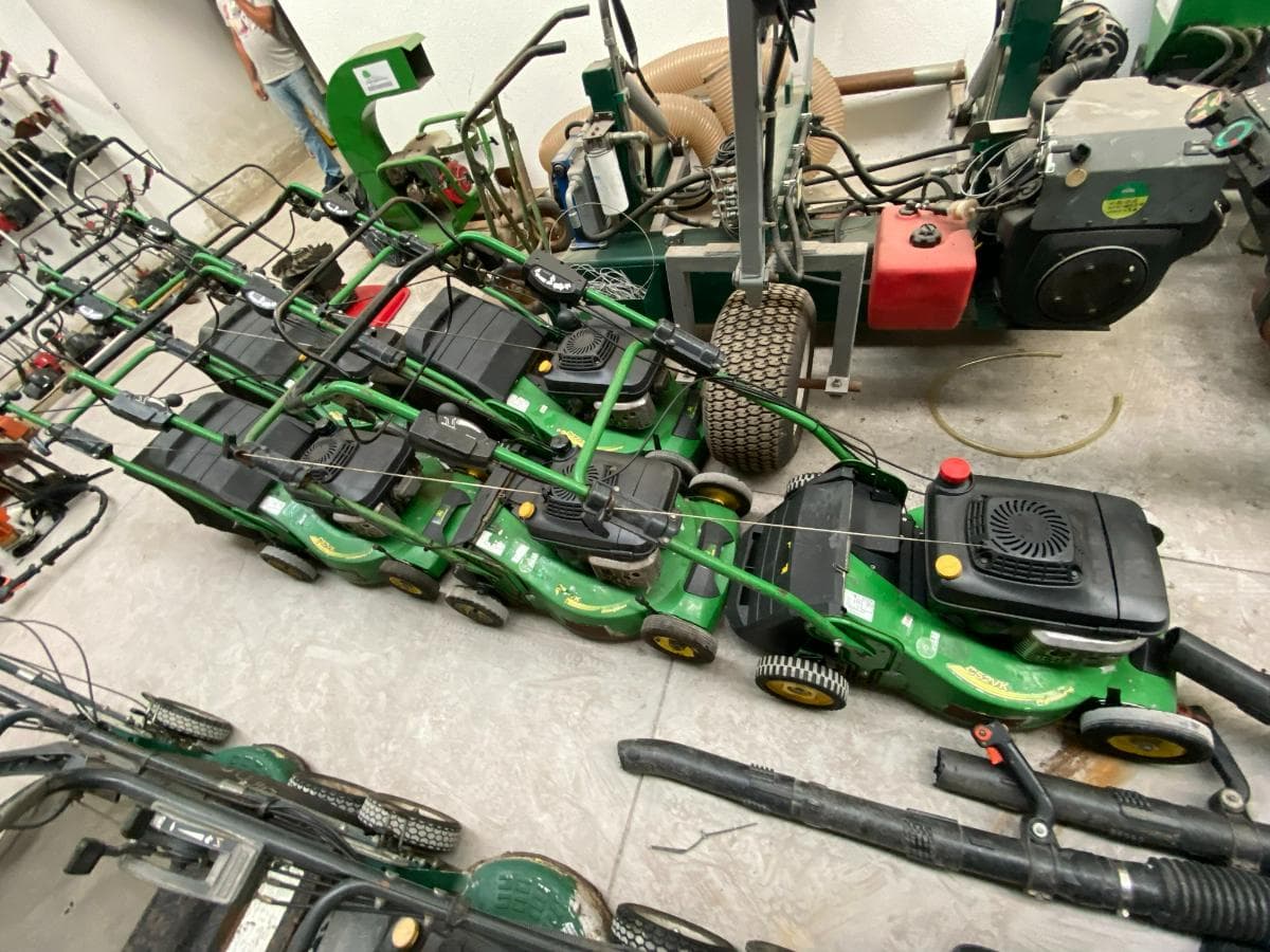 Corta Relva John Deere C52VK — image 1