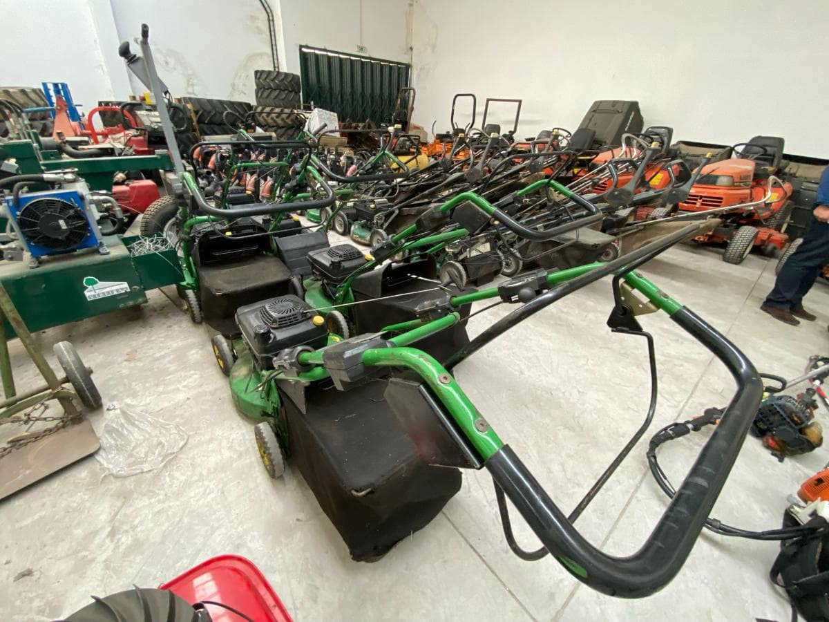 Corta Relva John Deere C52VK — image 4