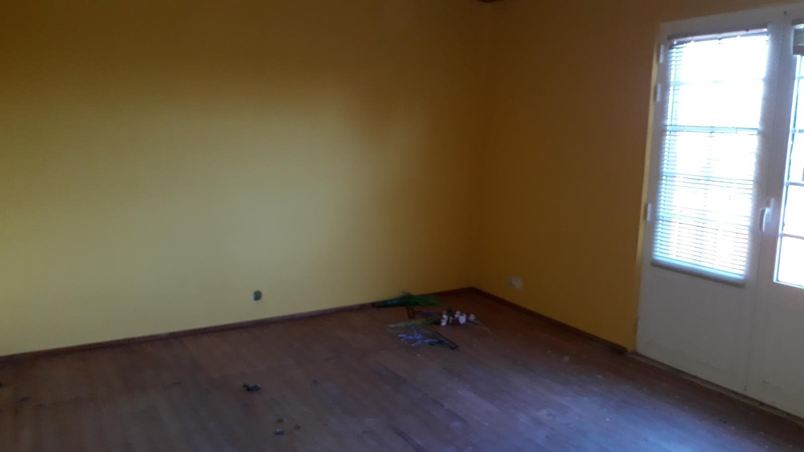 Moradia V2 com Terreno · Ferreira do Zêzere, Santarém — imagen 11