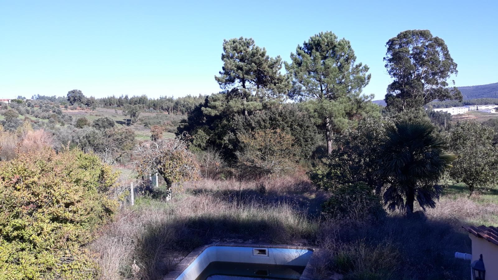 Moradia V2 com Terreno · Ferreira do Zêzere, Santarém — imagen 5