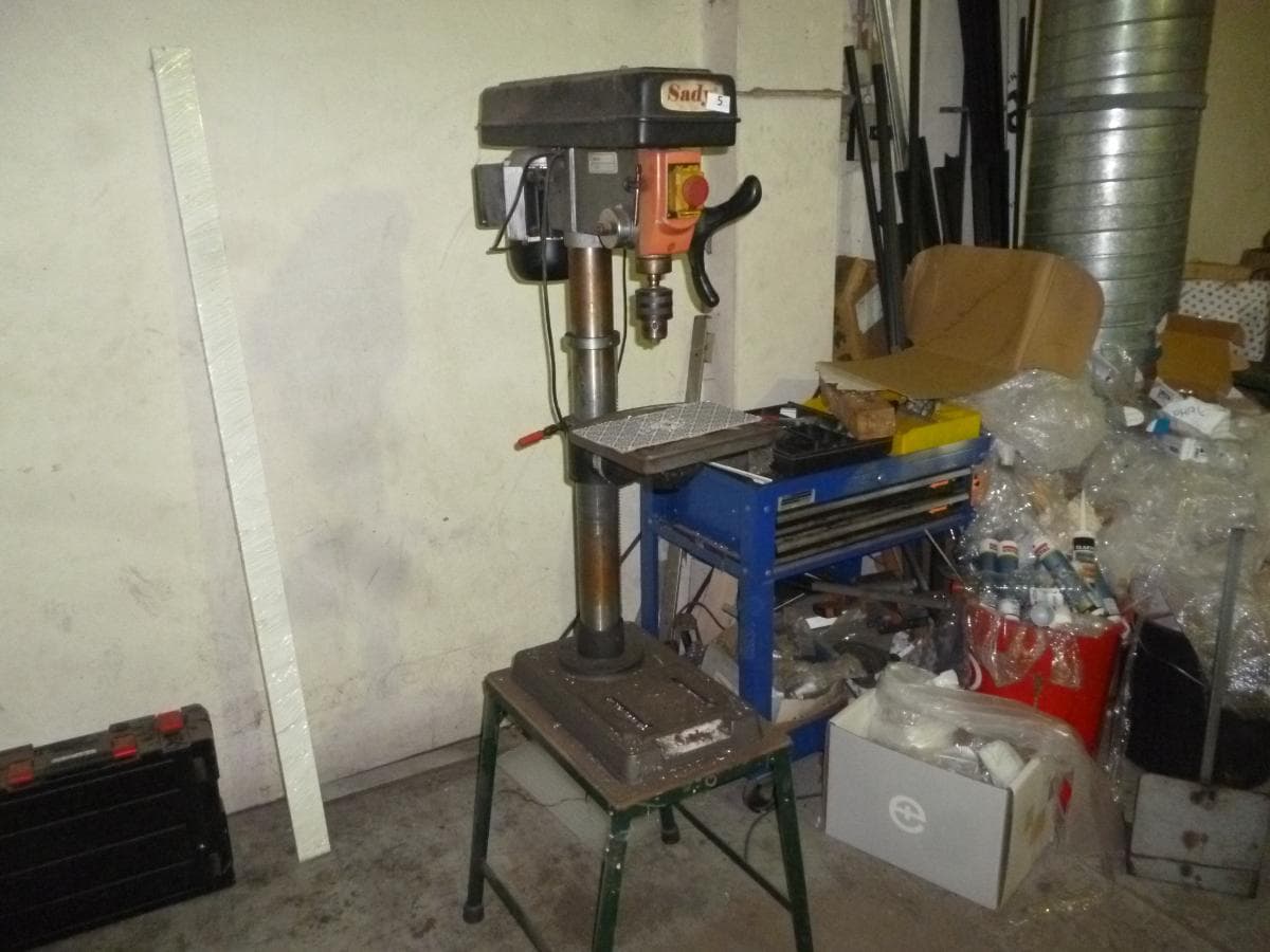 Serrote de fita + Máquina de furar — image 4