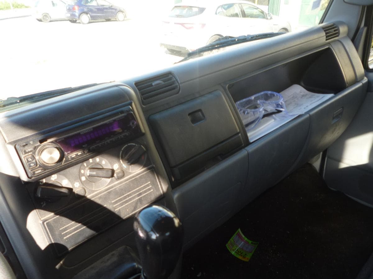 Mitsubishi Canter 3C13 — image 10