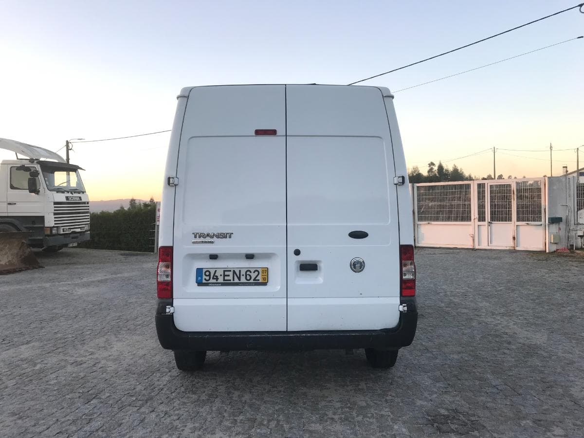 Ford Transit · Ano 2007 — image 7