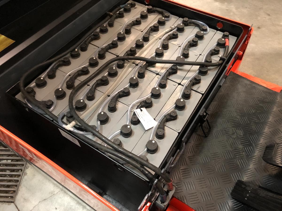 Empilhador Toyota Elétrico 1500KG — imagen 18