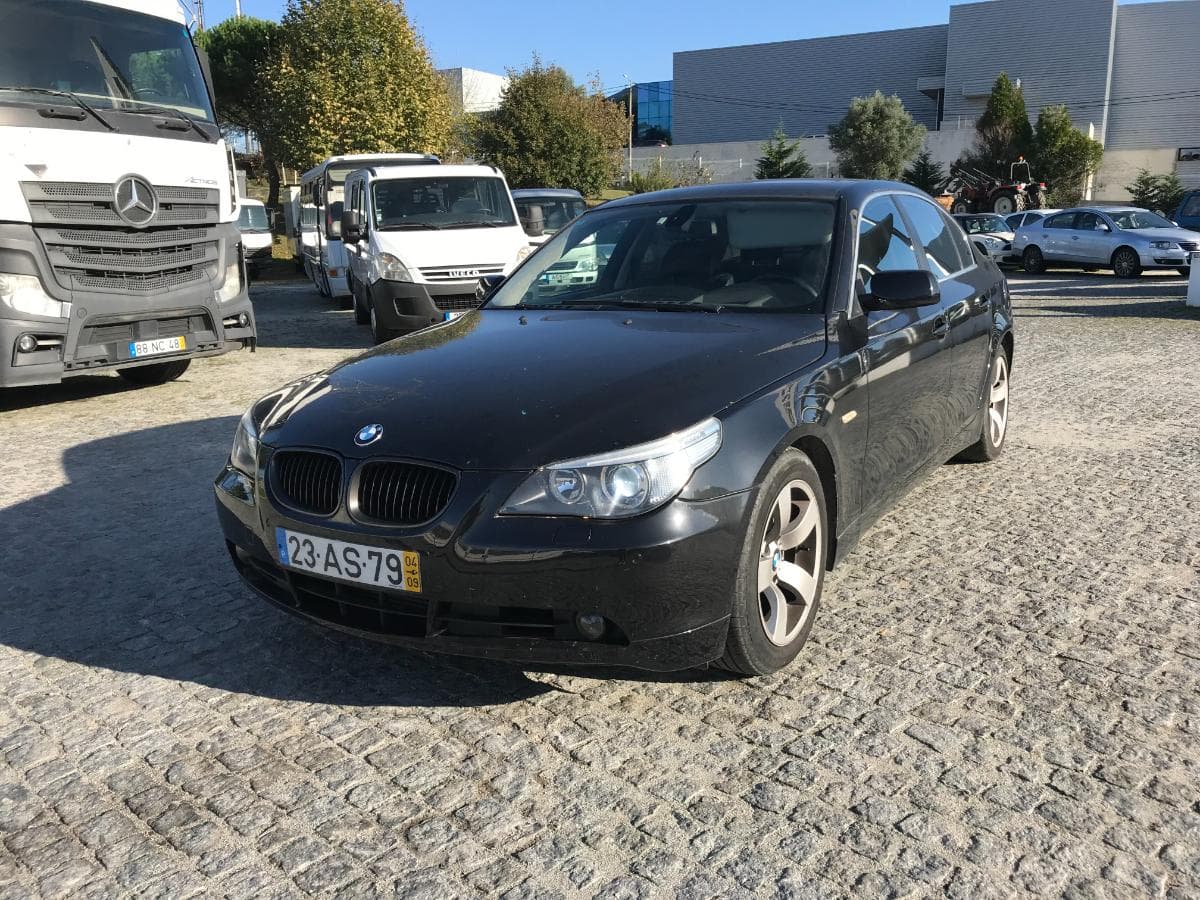 BMW 530 D · Ano 2004 — imagen 5