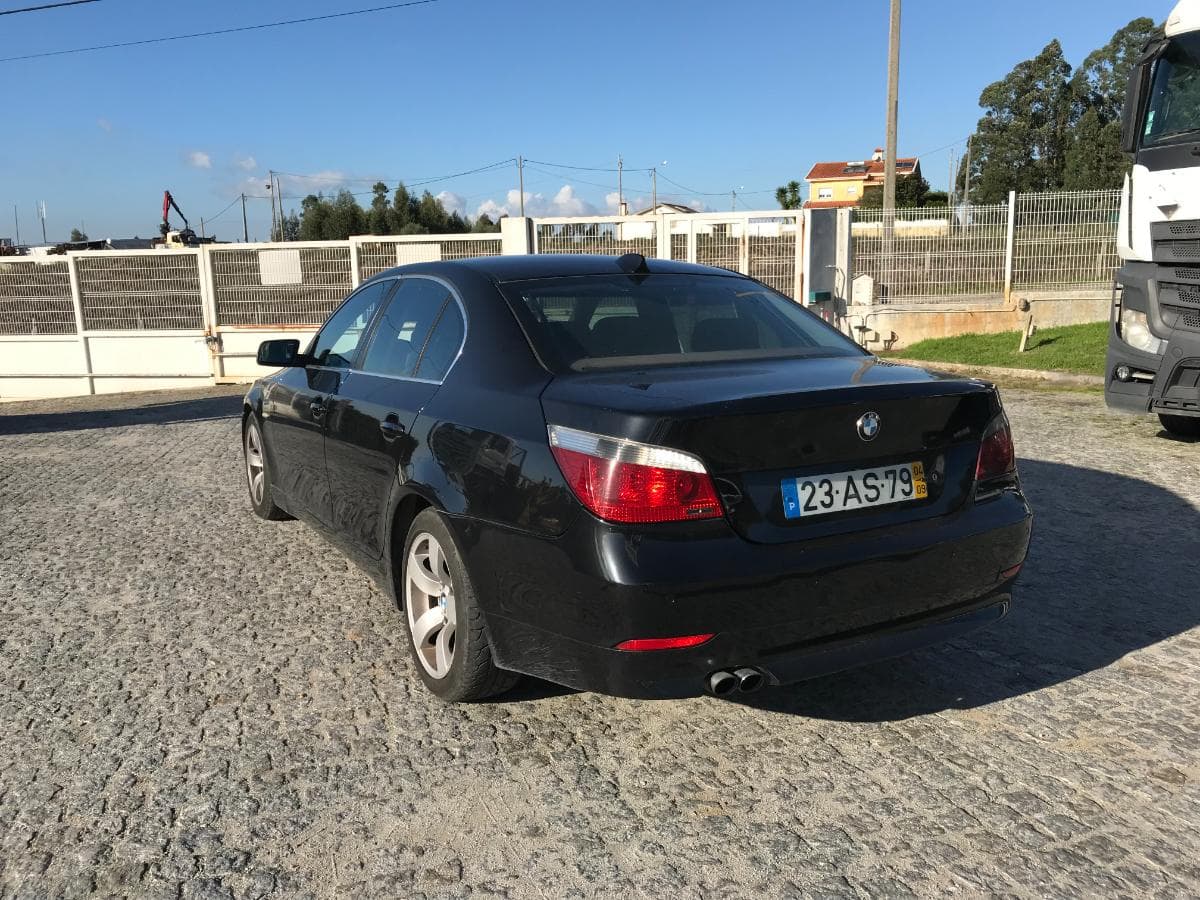 BMW 530 D · Ano 2004 — imagen 12
