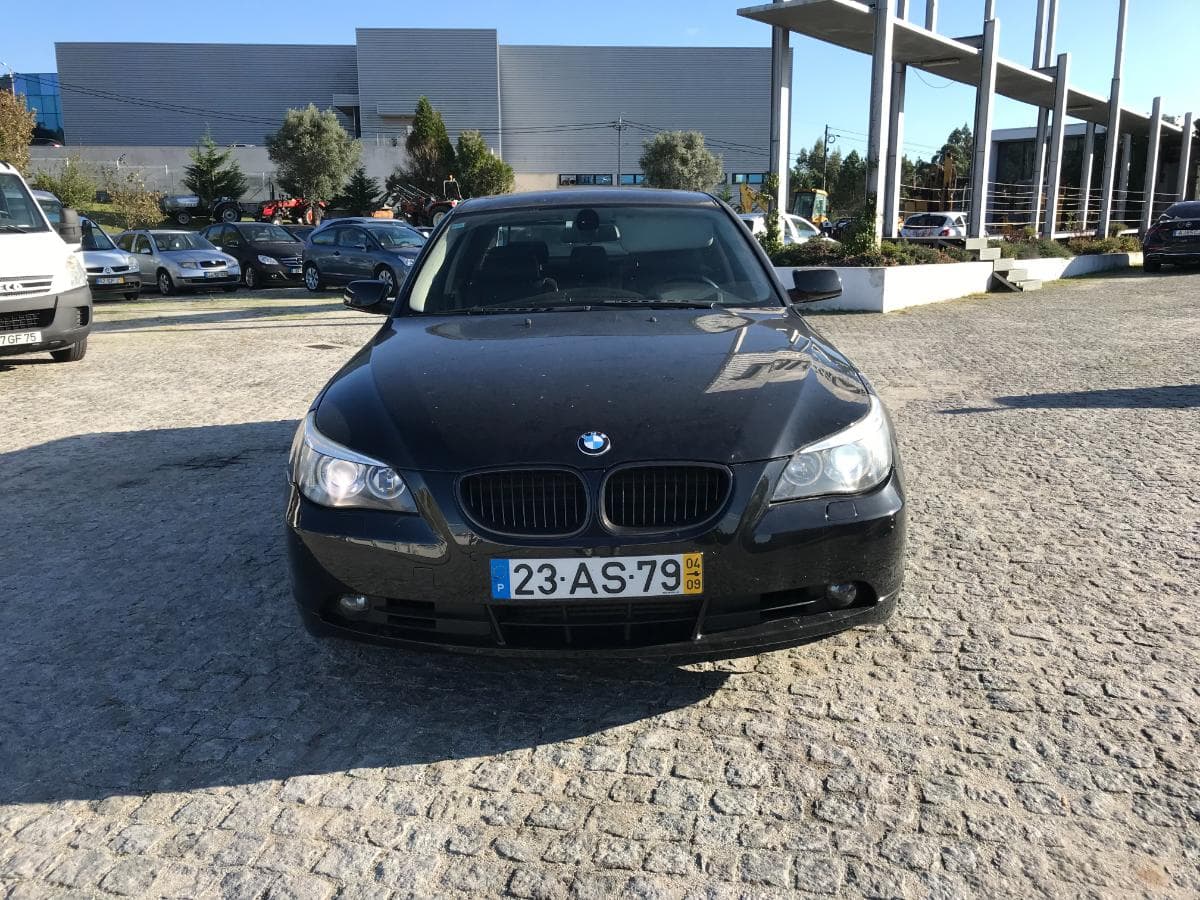 BMW 530 D · Ano 2004 — imagen 2