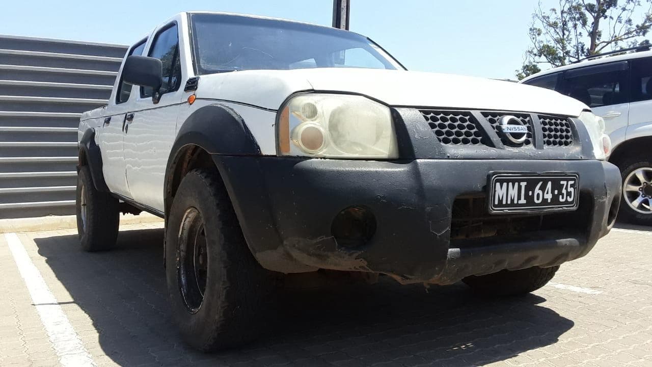 Nissan Hardbody · — image 2