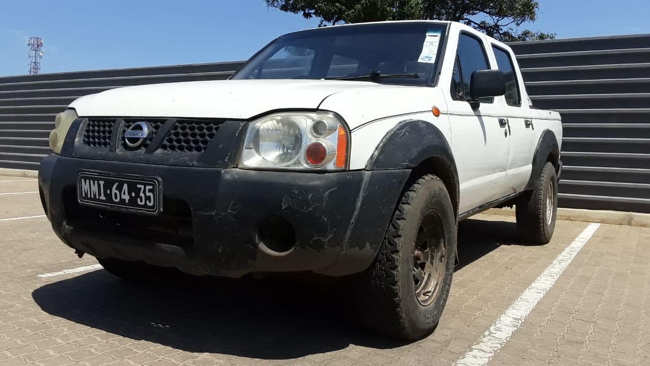Nissan Hardbody · — image 1