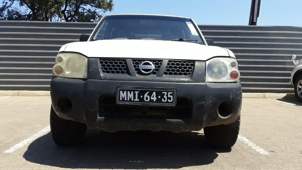 Nissan Hardbody · — image 10