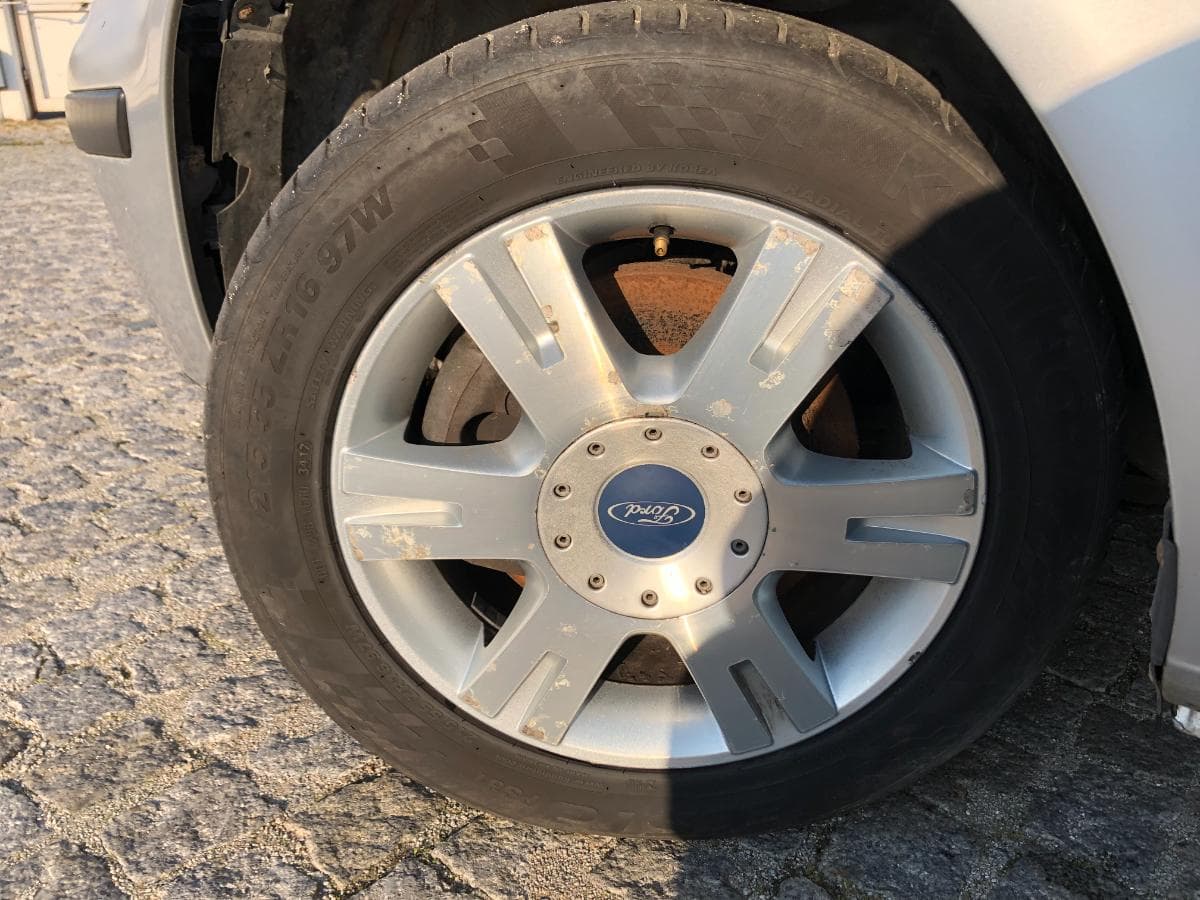 Ford Galaxy 1.9 TDI ·Ano 2004 — imagen 9