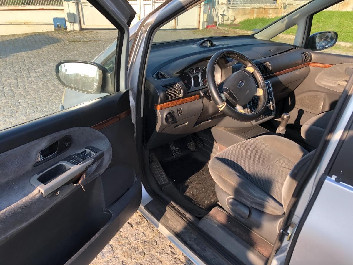 Ford Galaxy 1.9 TDI ·Ano 2004 — imagen 24