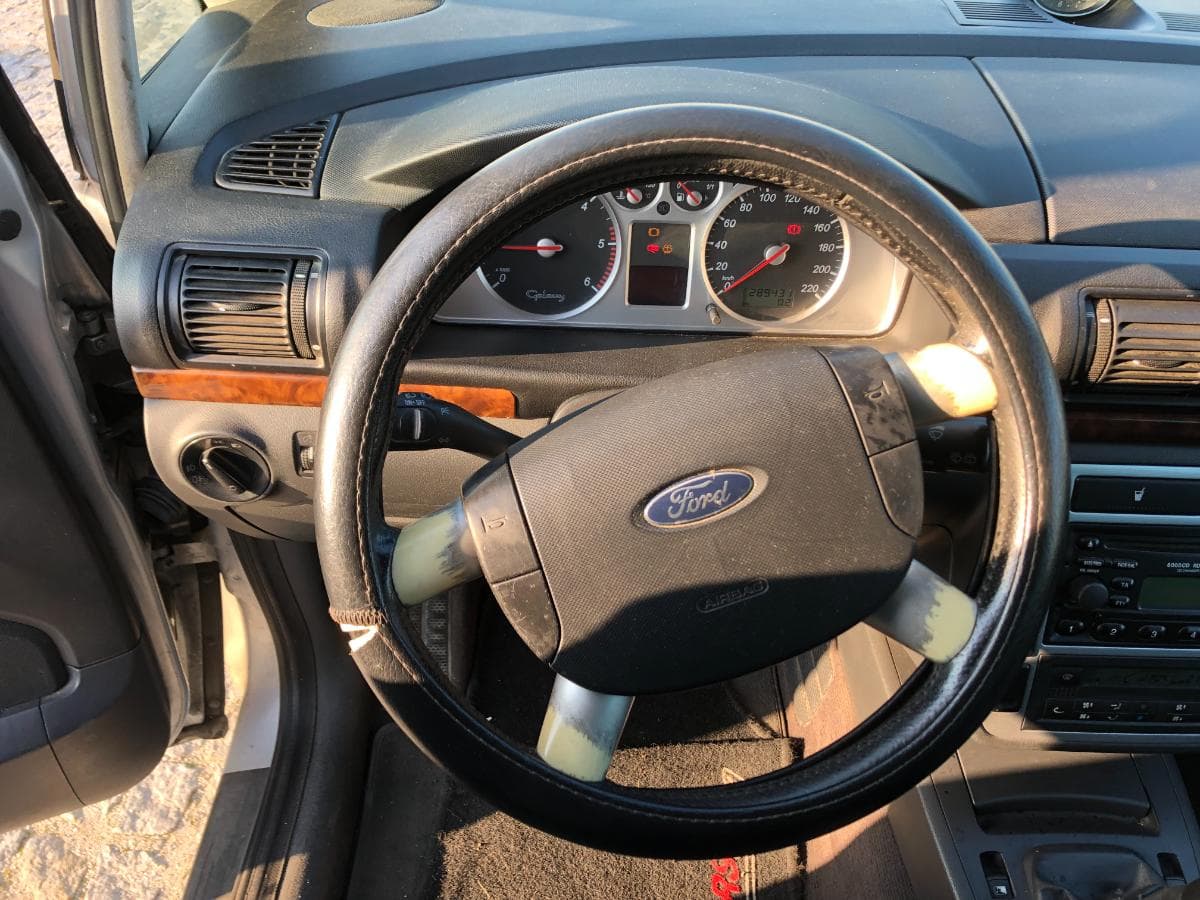 Ford Galaxy 1.9 TDI ·Ano 2004 — imagen 34