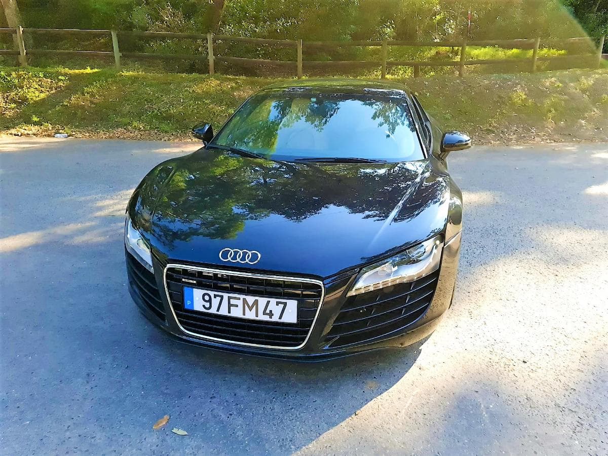AUDI R8 V8 FSI — image 2