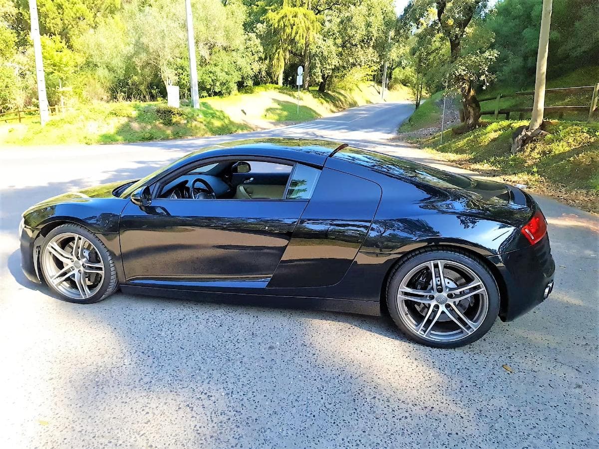 AUDI R8 V8 FSI — image 4