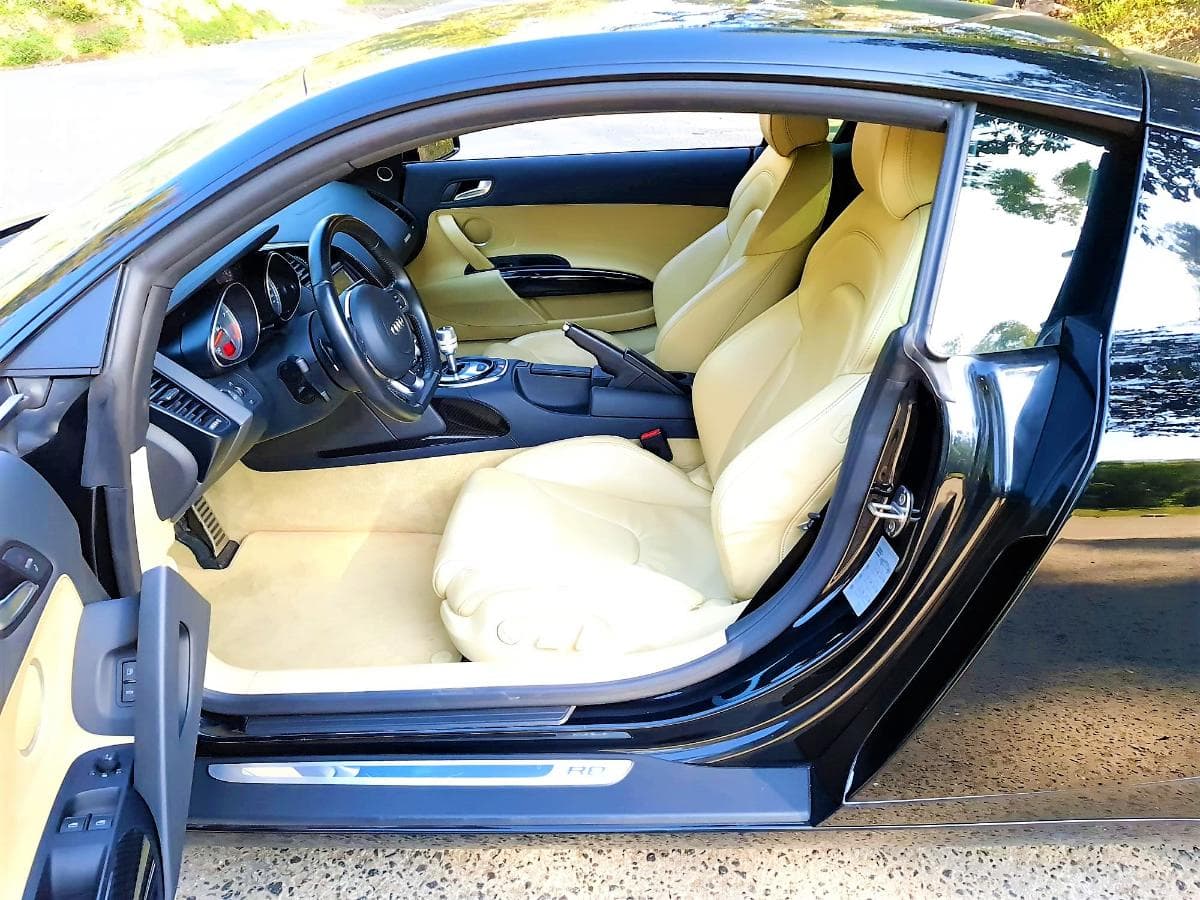 AUDI R8 V8 FSI — image 11
