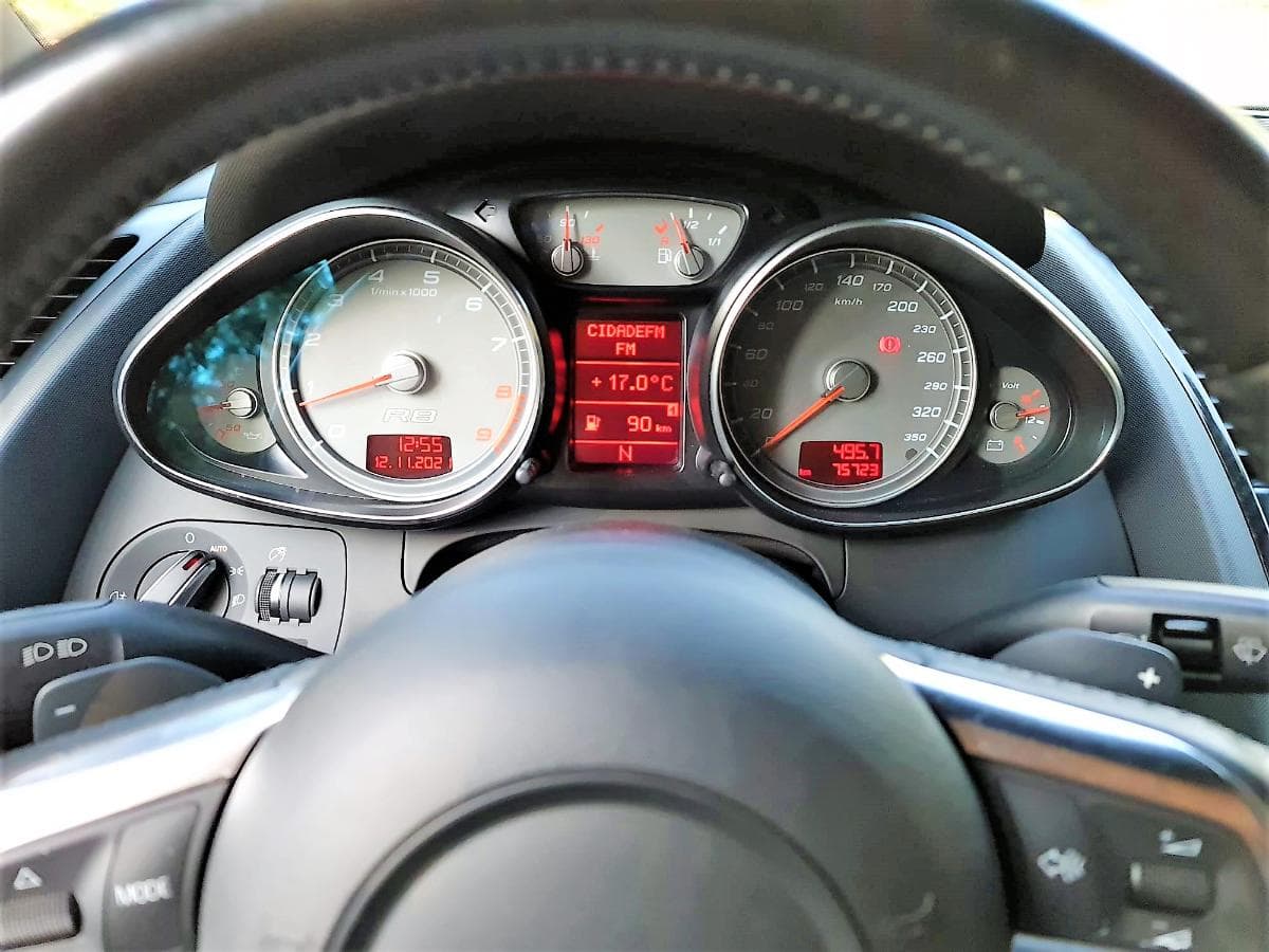 AUDI R8 V8 FSI — image 14