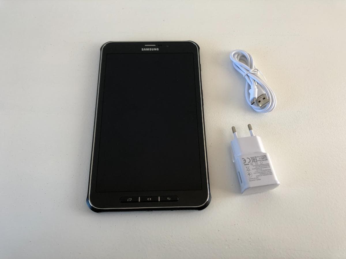 Tablet Samsung Galaxy Activ — imagem 2