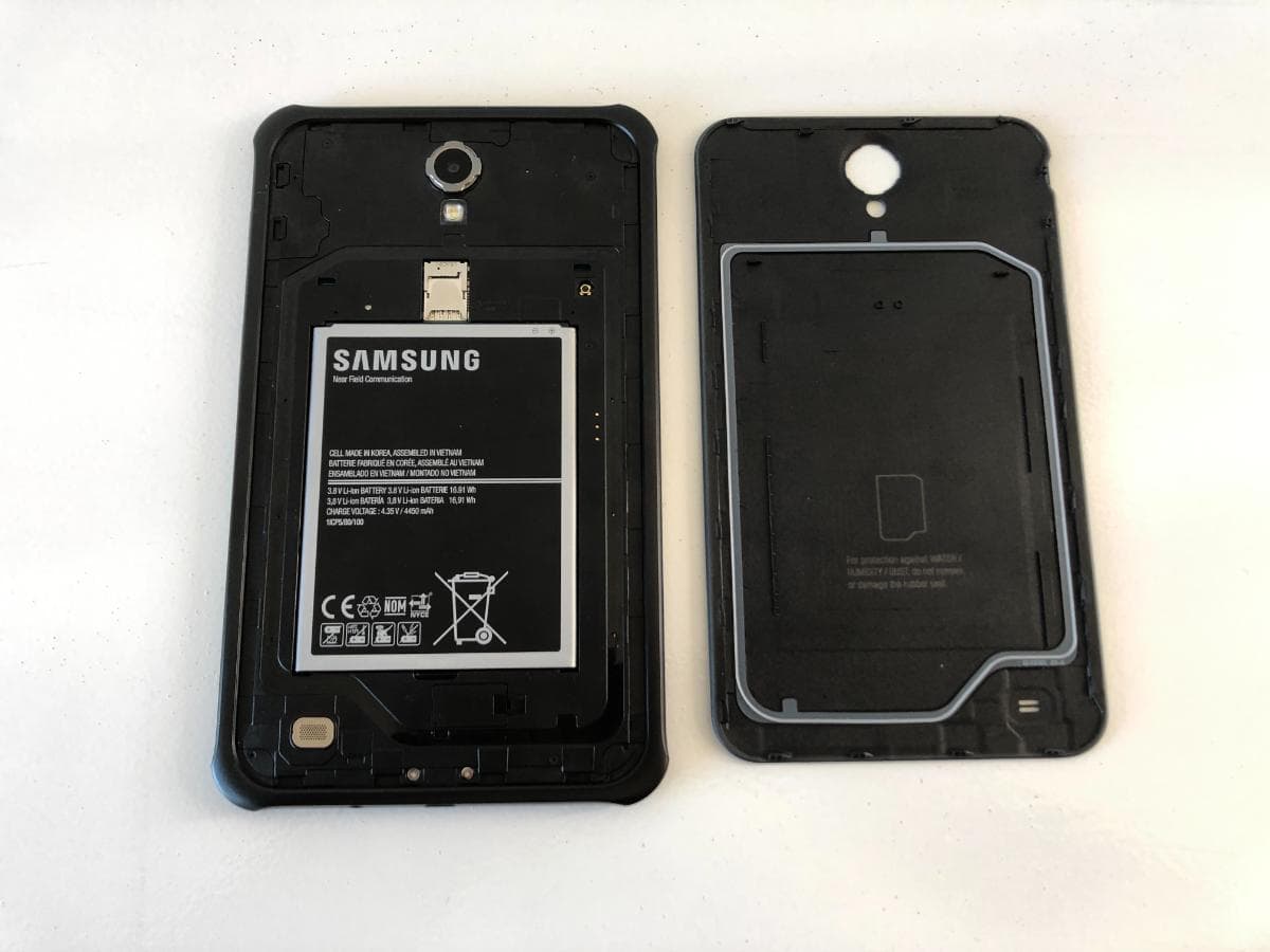 Tablet Samsung Galaxy Activ — imagem 6