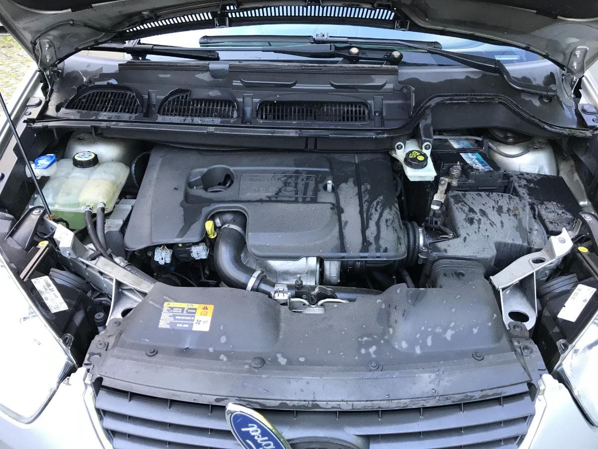 Ford C-Max 1.6 TDCI · Ano 2008 — imagen 10