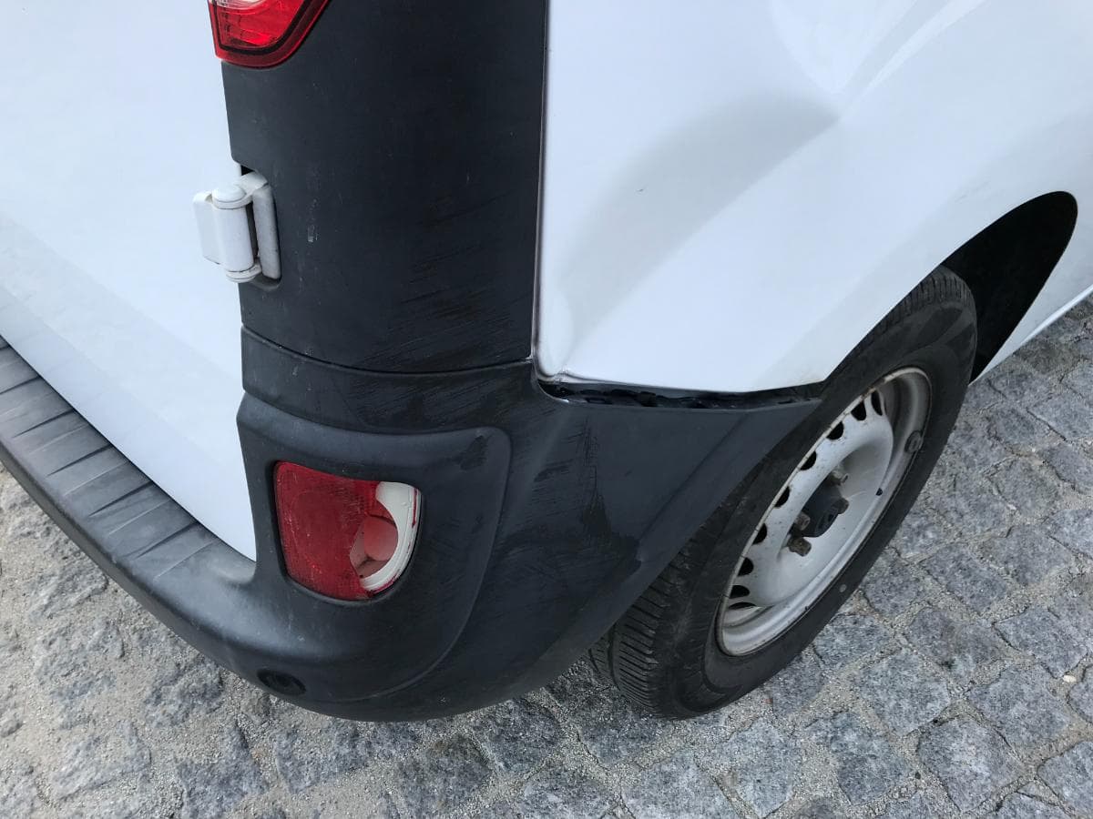 Renault Kangoo 1.5 DCI · Ano 2015 — imagen 18