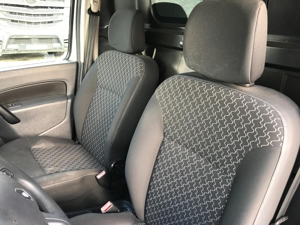Renault Kangoo 1.5 DCI · Ano 2015 — imagen 22