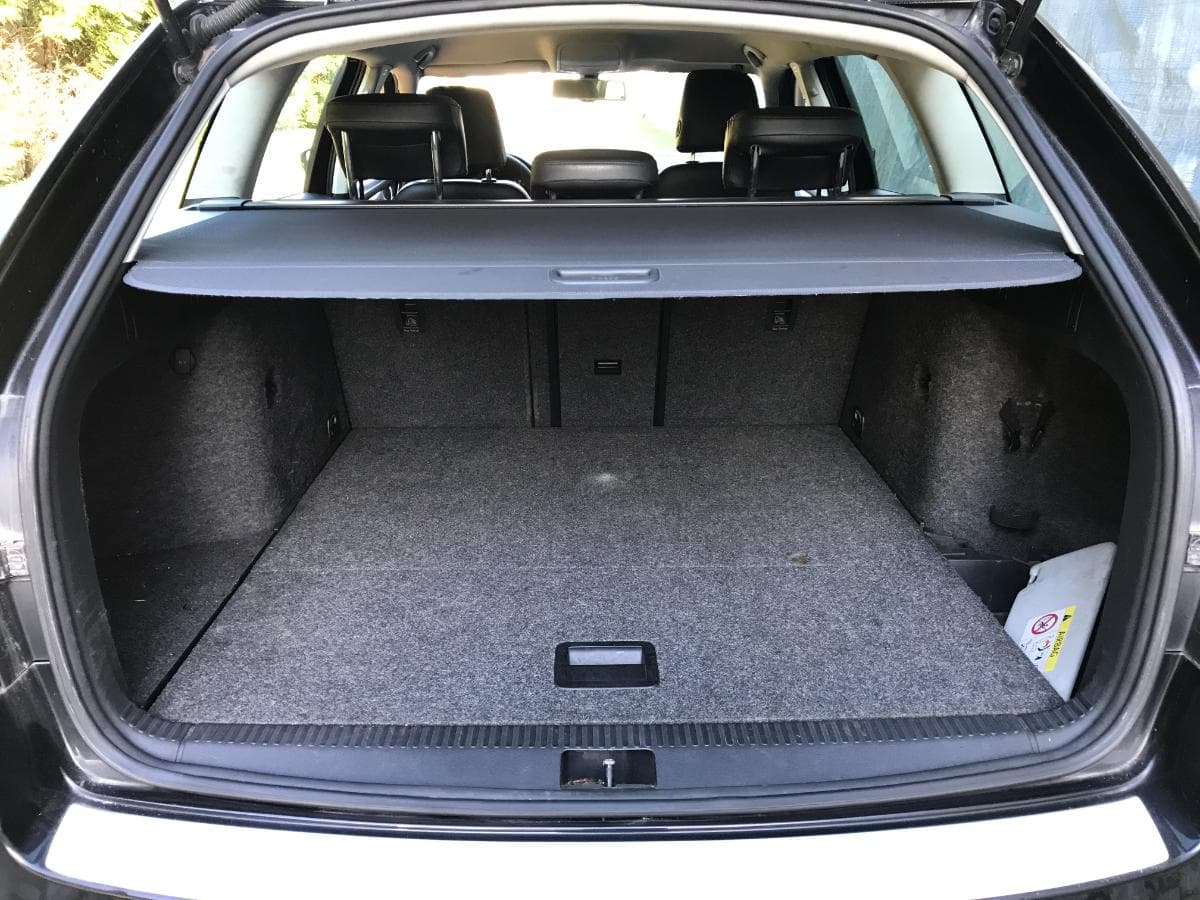 Skoda Octávia 2.0 TDI · Ano 2015 — image 8