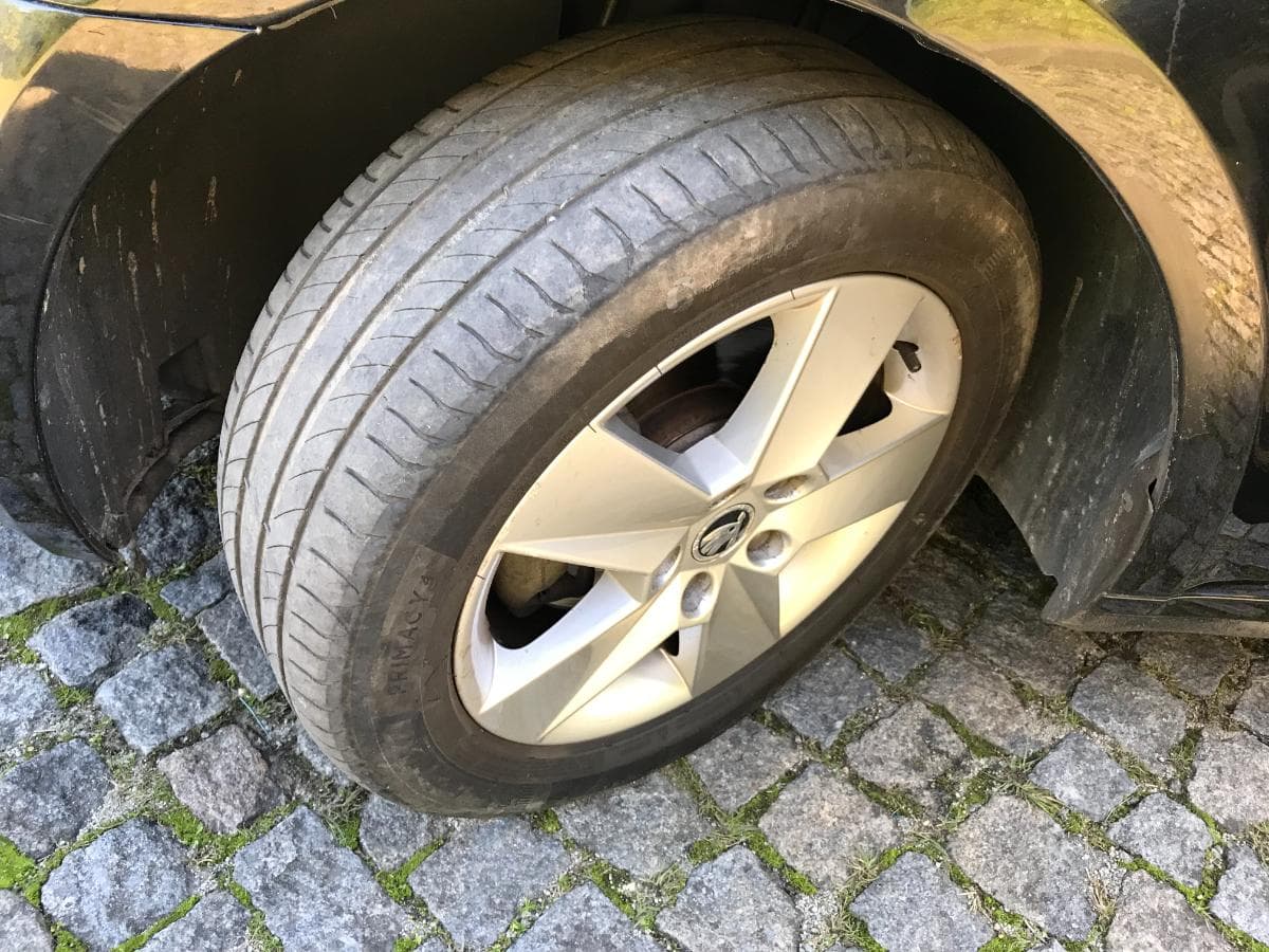 Skoda Octávia 2.0 TDI · Ano 2015 — image 16