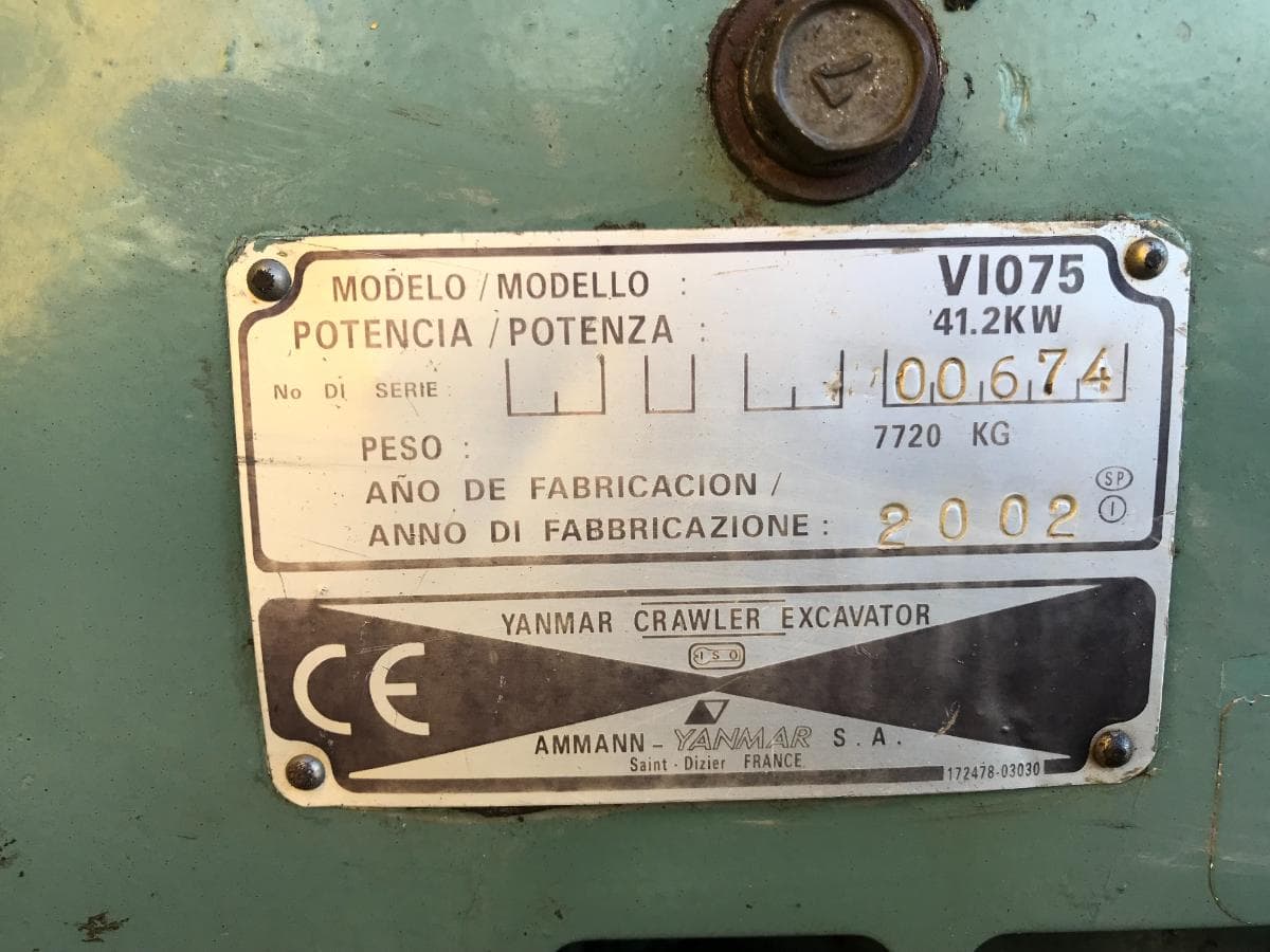 Mini Giratória Yanmar Vio75 — imagen 9
