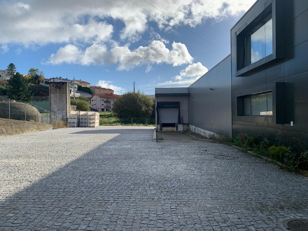 Lotes 1 a 22 + Lote 24 · Imóvel + Equipamentos — imagen 5